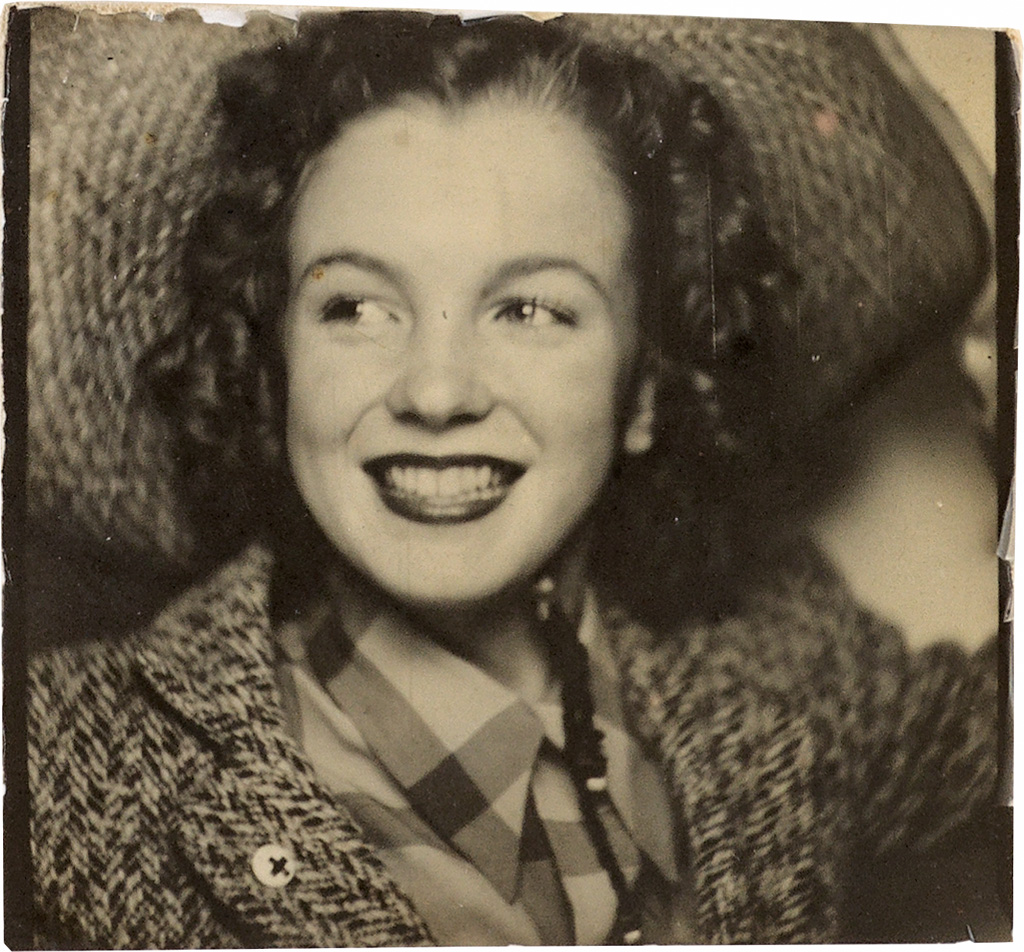 (MARILYN MONROE) A photo booth self-portrait of the soon-to-be Hollywood icon when she was still Norma Jeane Baker,